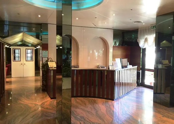 Eden Hotel