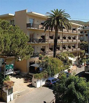 Hotel Eden