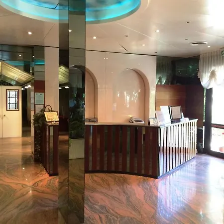 Eden Hotel