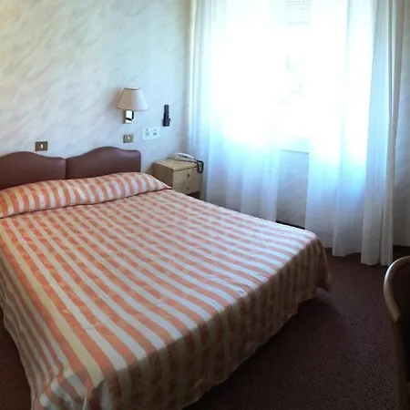Eden Hotel