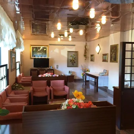 Eden Hotel 3*