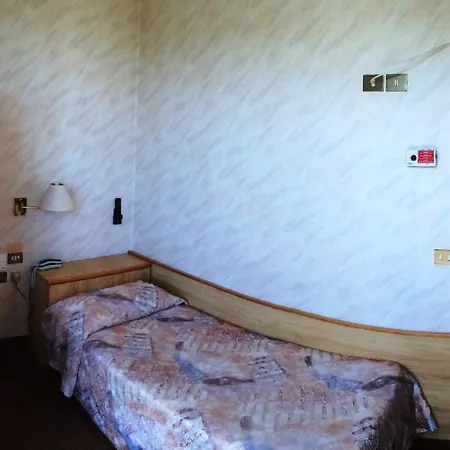 Hotel Eden 3*